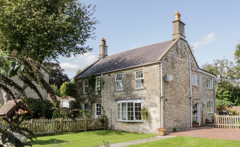Cottage with garden